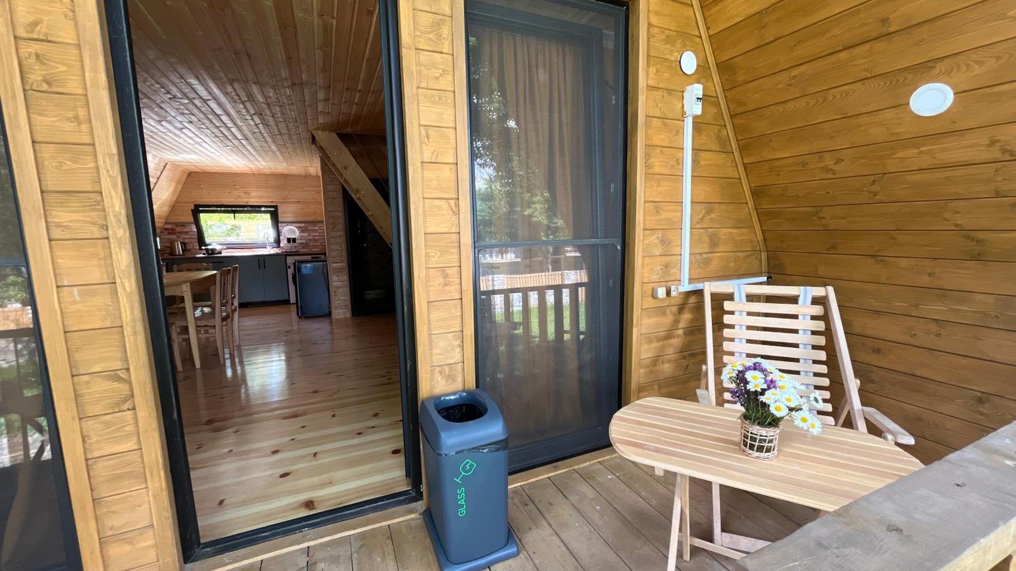 Garden House Mestia Exterior photo